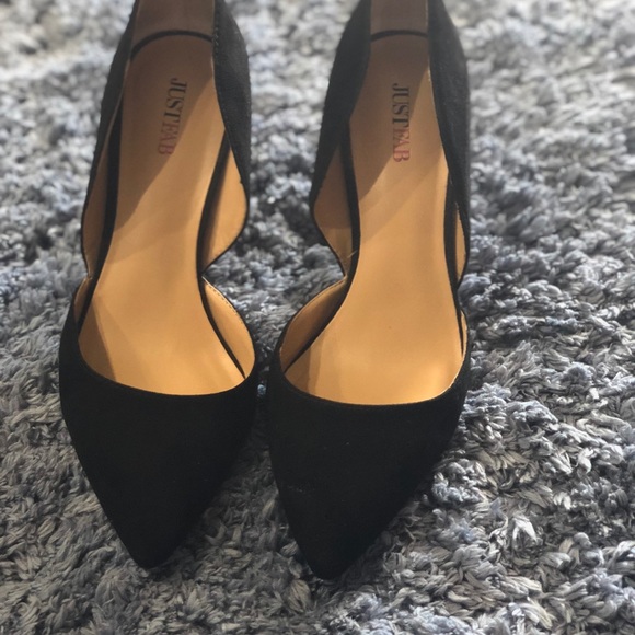 JustFab Monika Pump - Picture 2 of 3